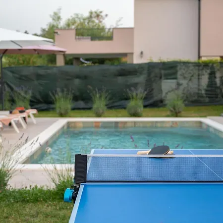 Ferienhaus Poolside House Labin (Istria)