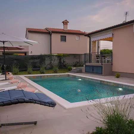 Poolside House Labin (Istria)