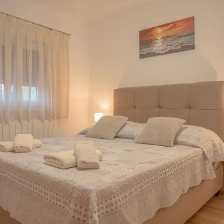 Ferienhaus Poolside House Labin (Istria)