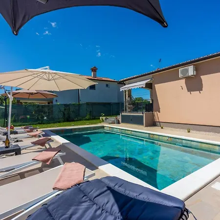 Poolside House Labin (Istria)