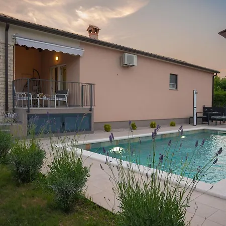 Poolside House * Labin (Istria)