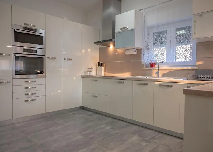 Poolside House Labin (Istria)