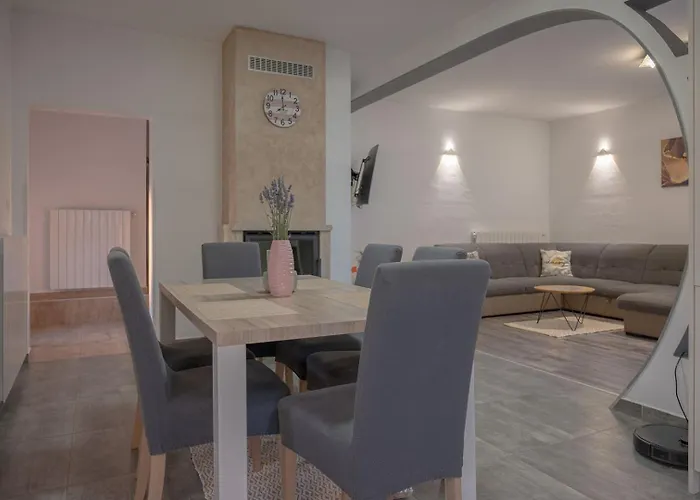 Poolside House Prázdninový dům Labin (Istria)